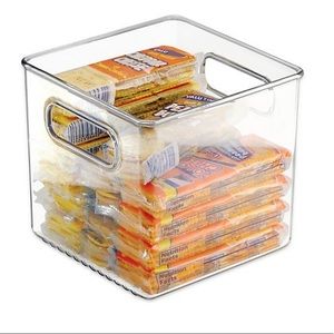 NWT iDesign Plastic Bin Organizer 6-Inch x 6-Inch Storage Bin